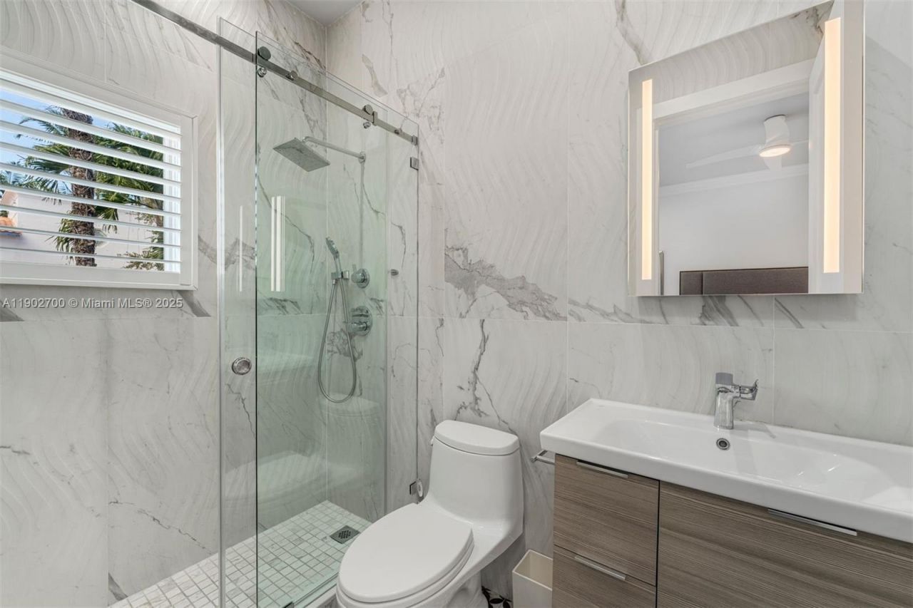 5770 SW 100th St, Pinecrest, FL 33156 Photo