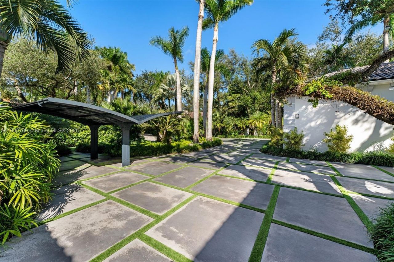 5770 SW 100th St, Pinecrest, FL 33156 Photo