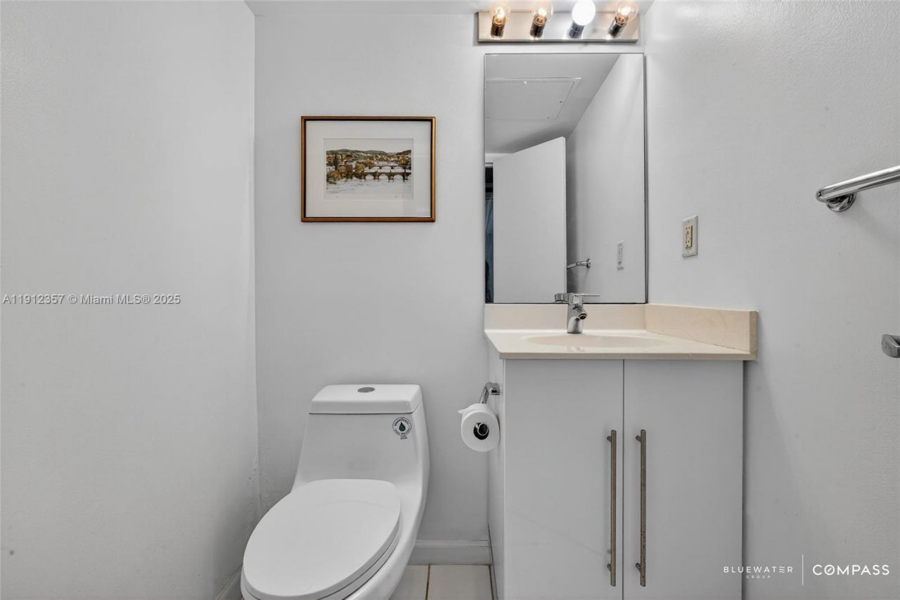 3000 S Ocean Dr, Unit 712, Hollywood, FL 33019 Photo