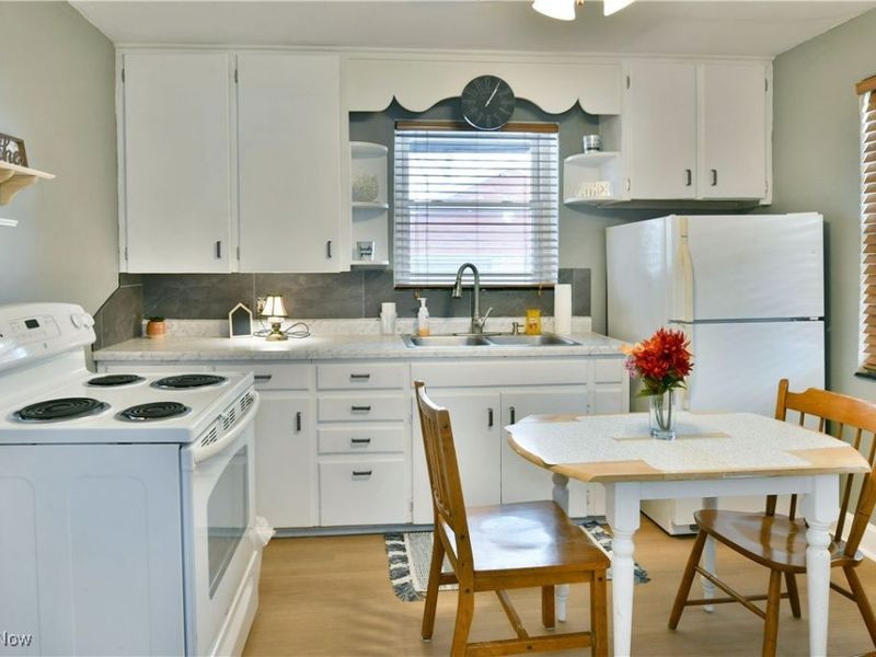 676 Central Parkway Avenue SE, Warren, OH 44484 Photo 15