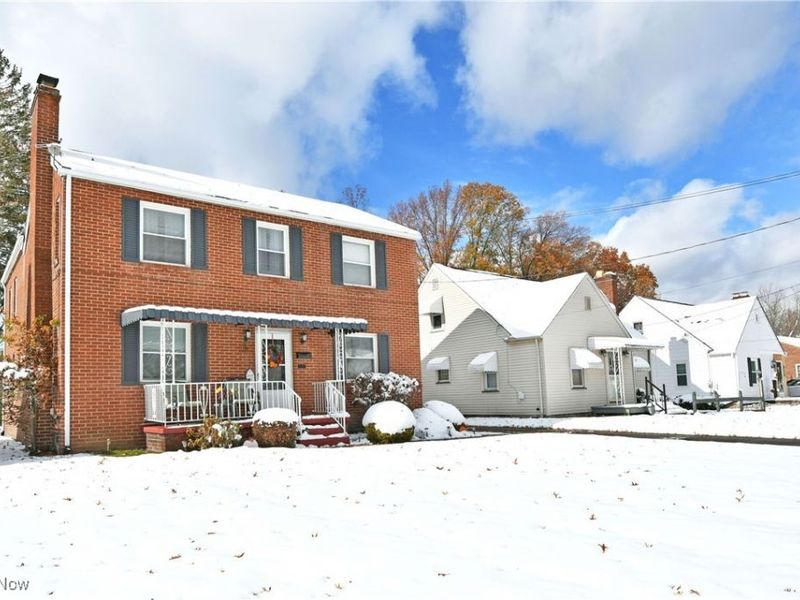 676 Central Parkway Avenue SE, Warren, OH 44484 Photo 2