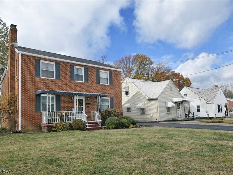 676 Central Parkway Avenue SE, Warren, OH 44484 Photo 2