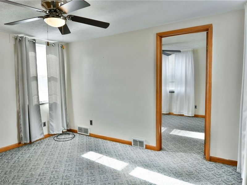 676 Central Parkway Avenue SE, Warren, OH 44484 Photo 31