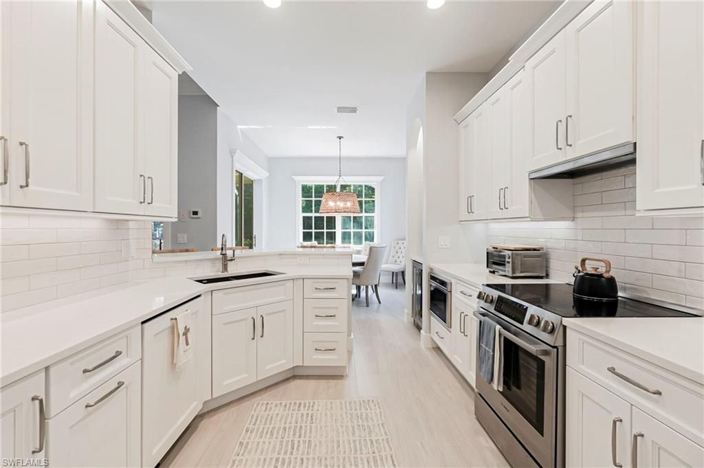 19013 Ridgepoint Dr, Estero, FL 33928 Photo