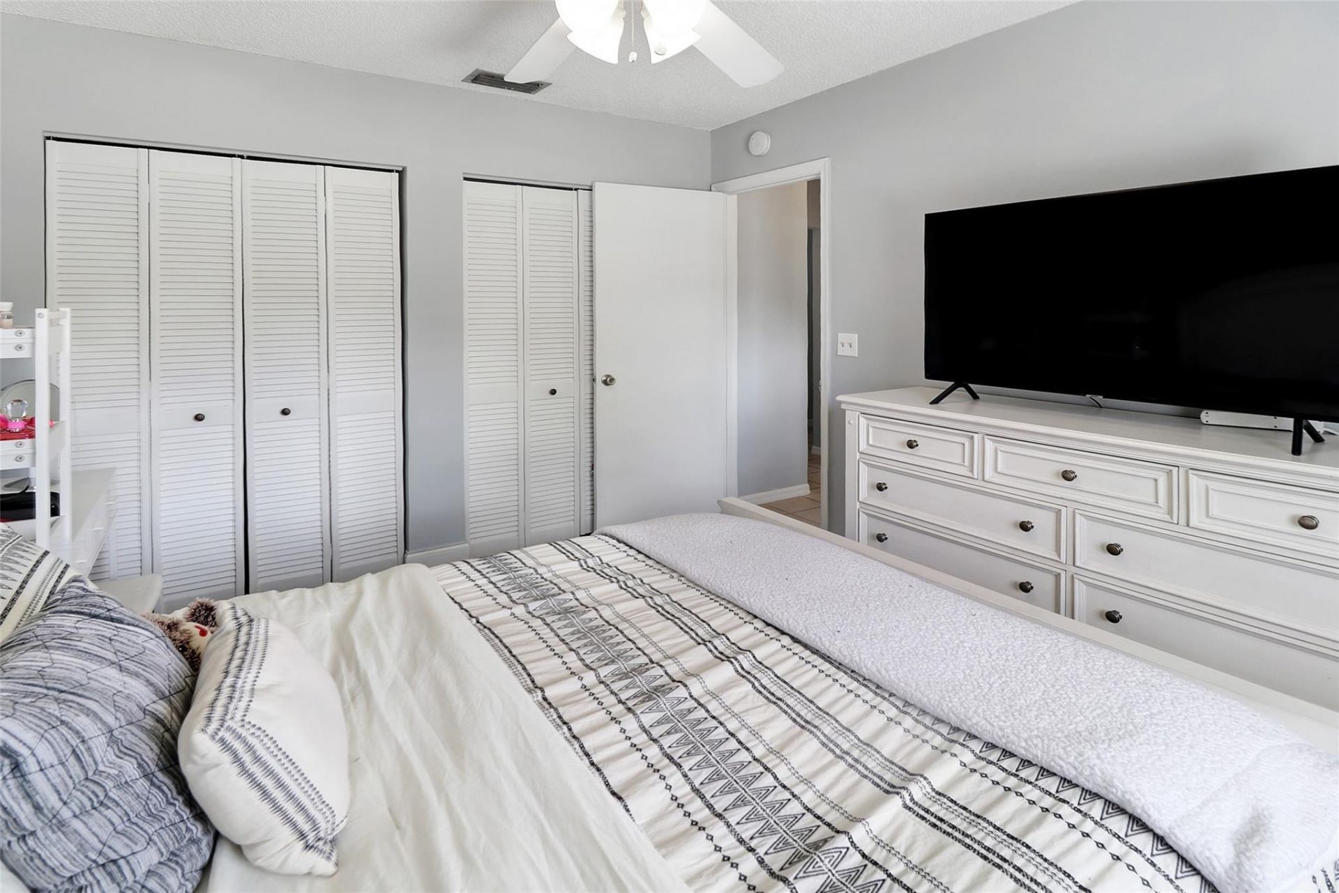 231 SE 9th Street, Dania Beach, FL 33004 Photo