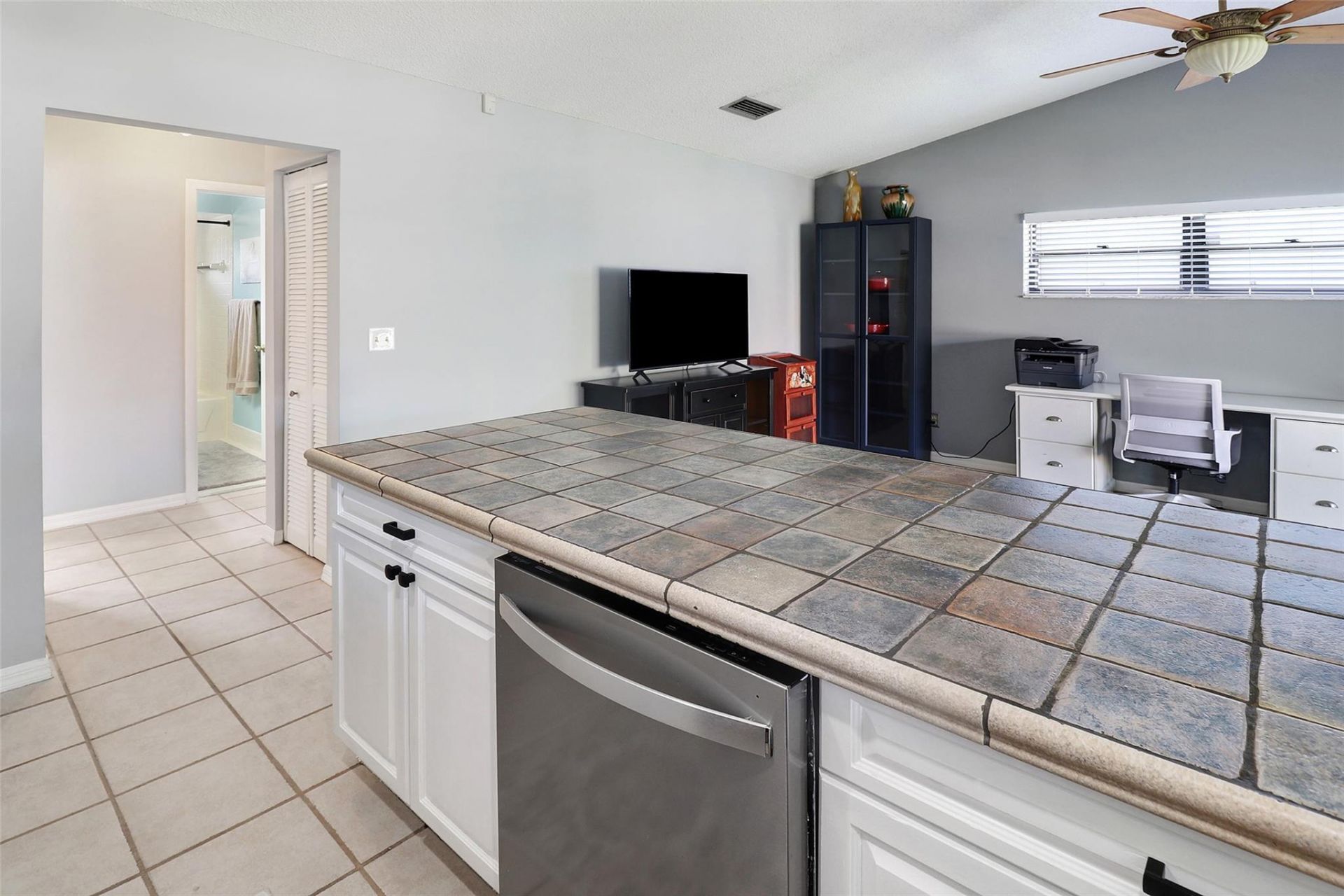 231 SE 9th Street, Dania Beach, FL 33004 Photo