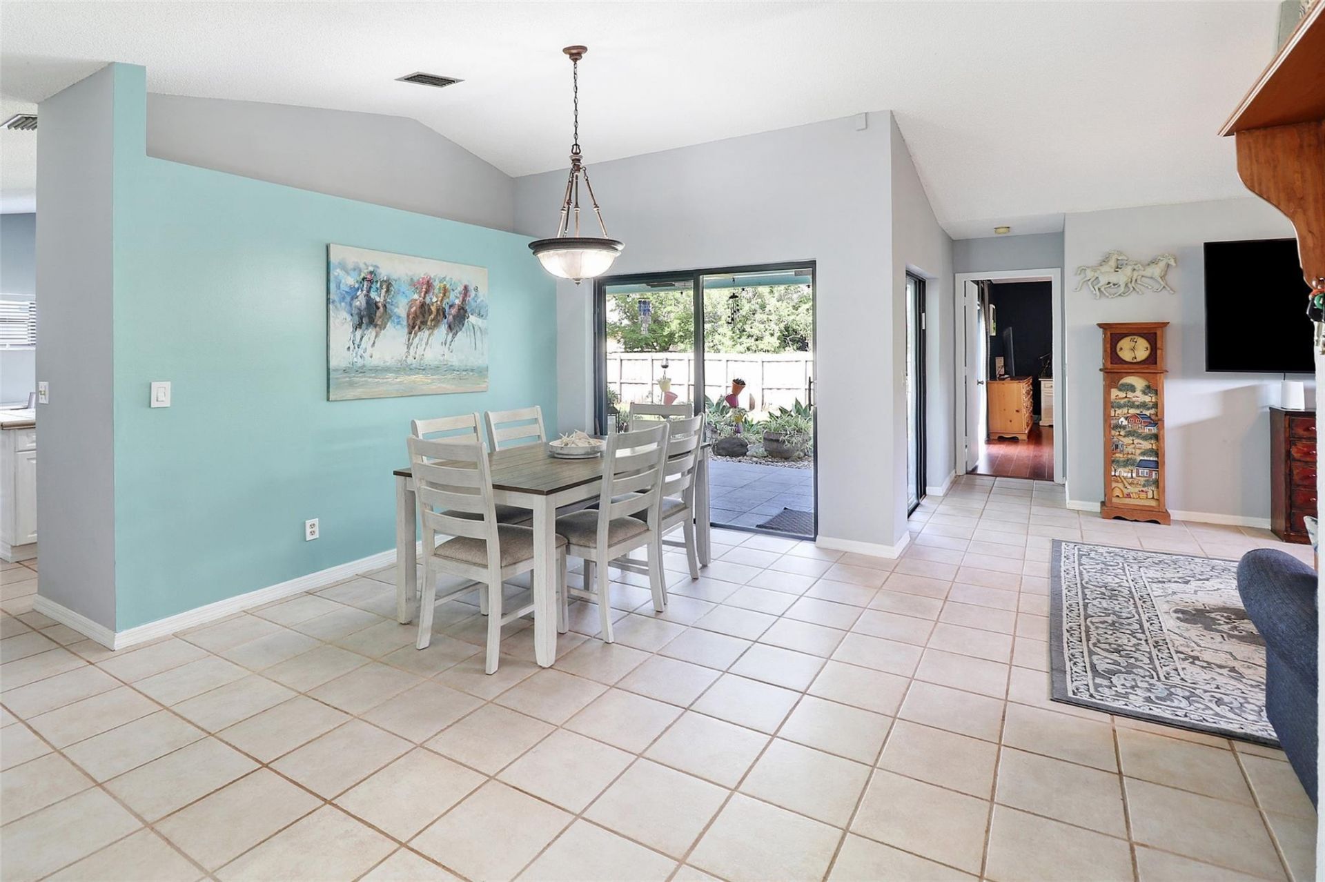 231 SE 9th Street, Dania Beach, FL 33004 Photo