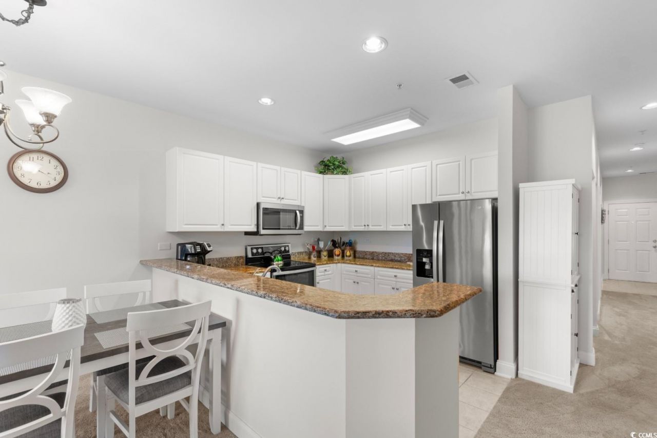 1033 World Tour Blvd. Photo 10