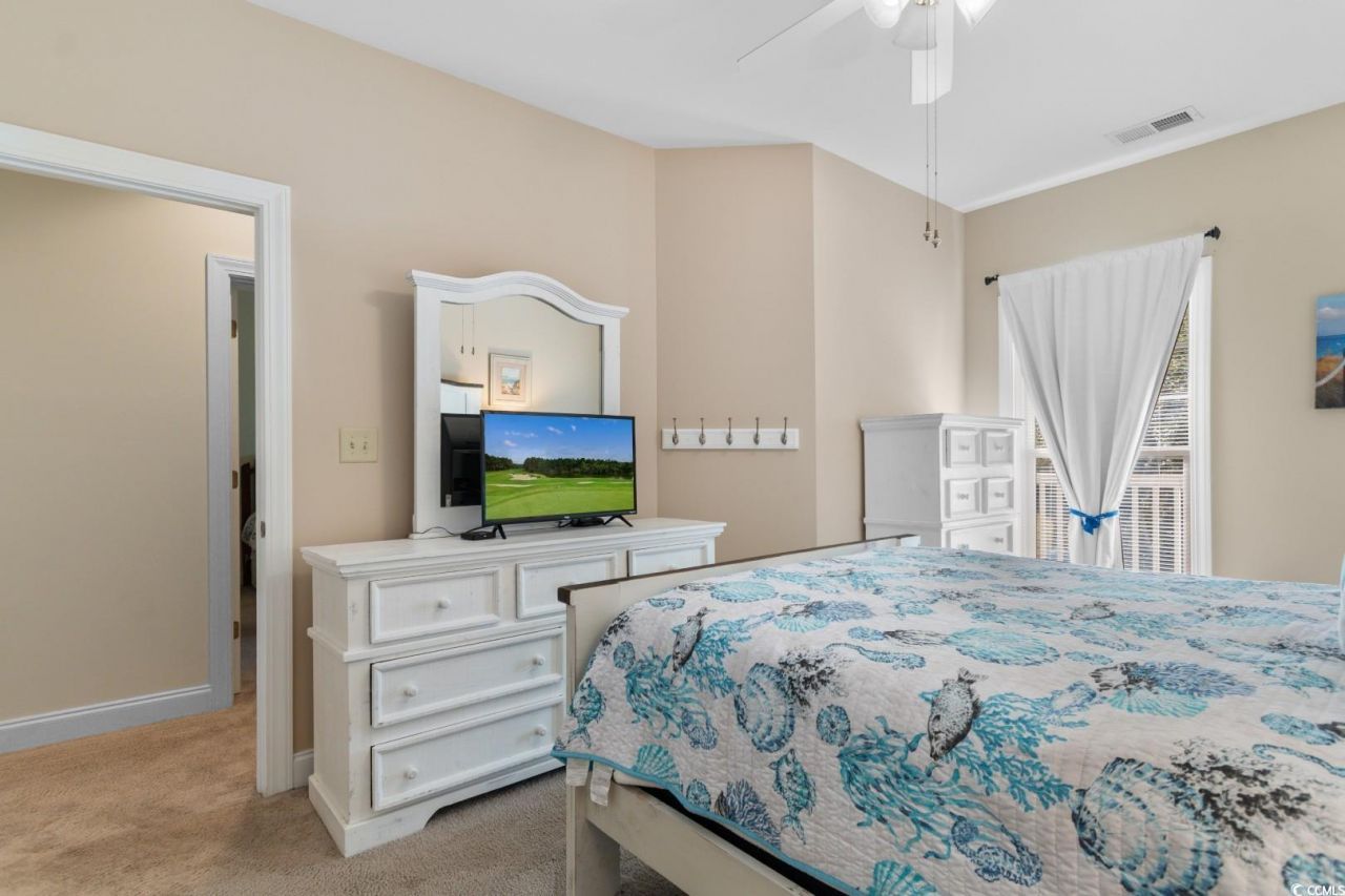 1033 World Tour Blvd. Photo 17