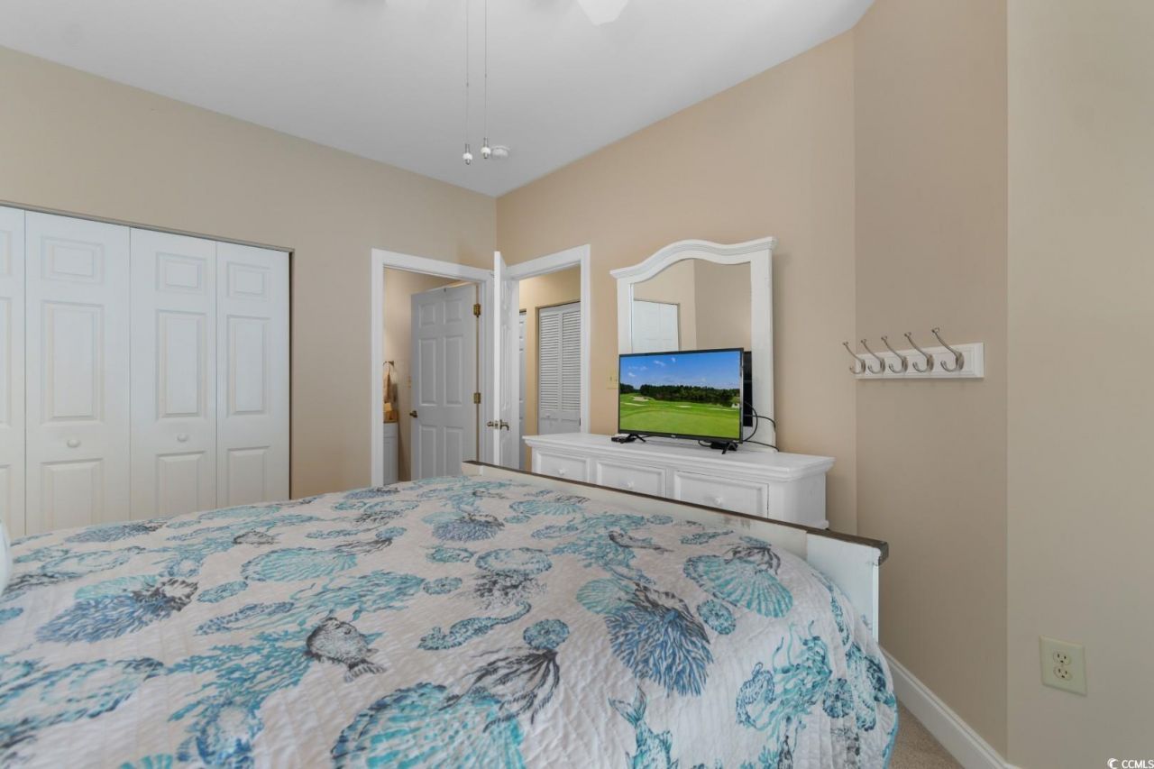 1033 World Tour Blvd. Photo 18