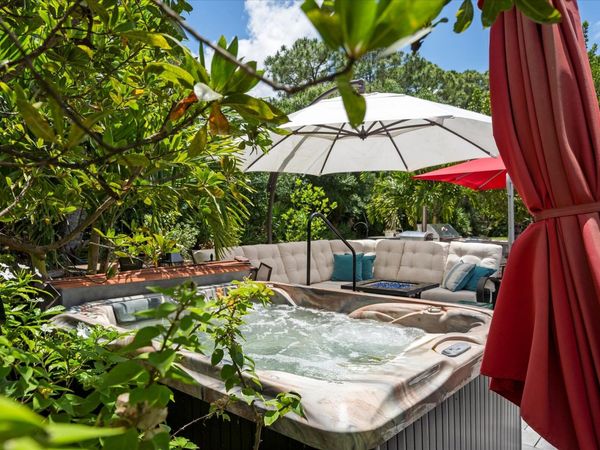 6751 SE Lillian Court, Stuart, FL 34997