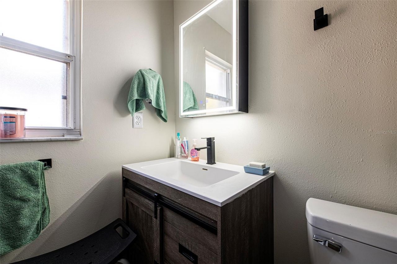 6401 Cedarbrook Drive S, Pinellas Park, FL 33782 Photo