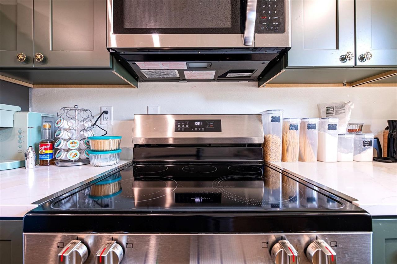 6401 Cedarbrook Drive S, Pinellas Park, FL 33782 Photo