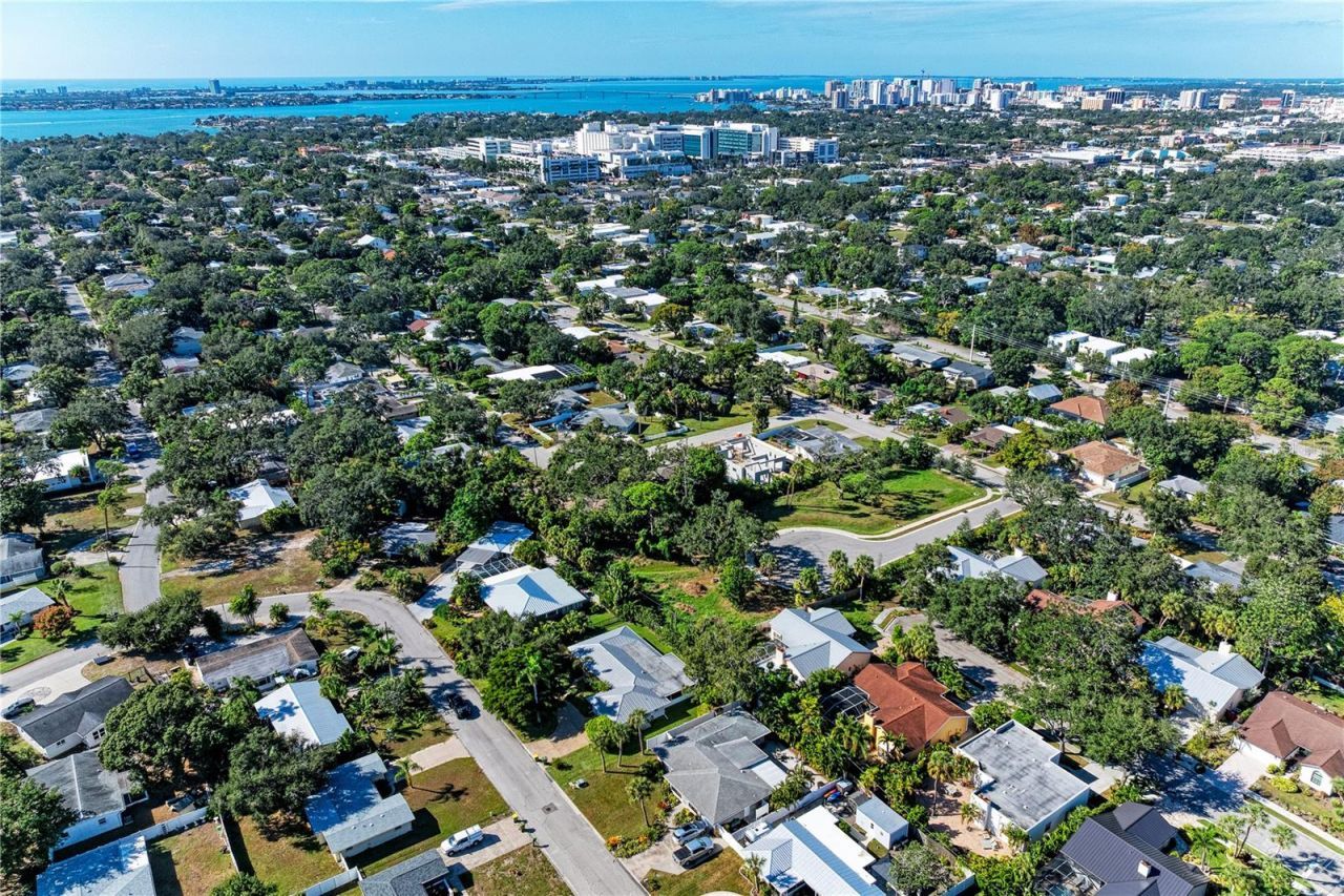 3 Datura Street, Sarasota, FL 34239 Photo