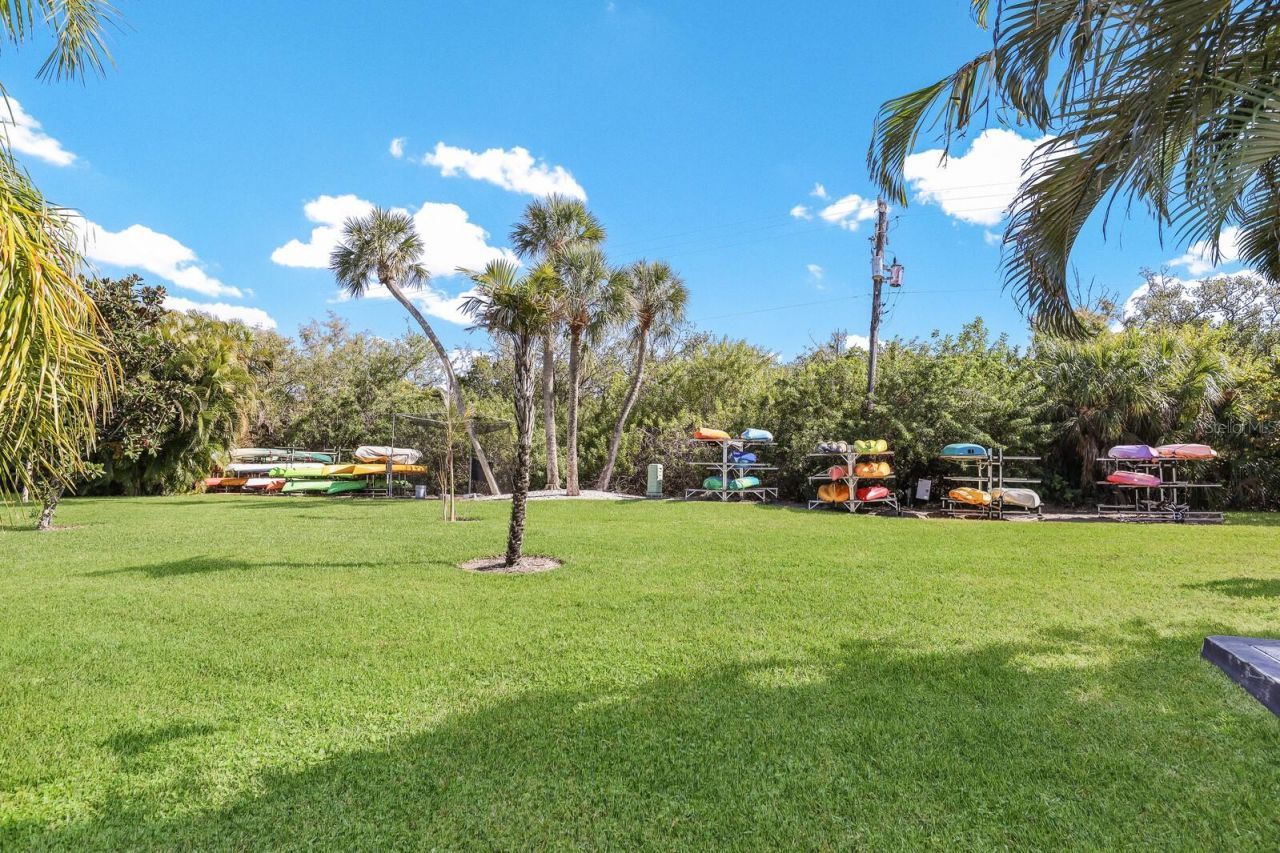 573 Spanish Drive N, Longboat Key, FL 34228 Photo