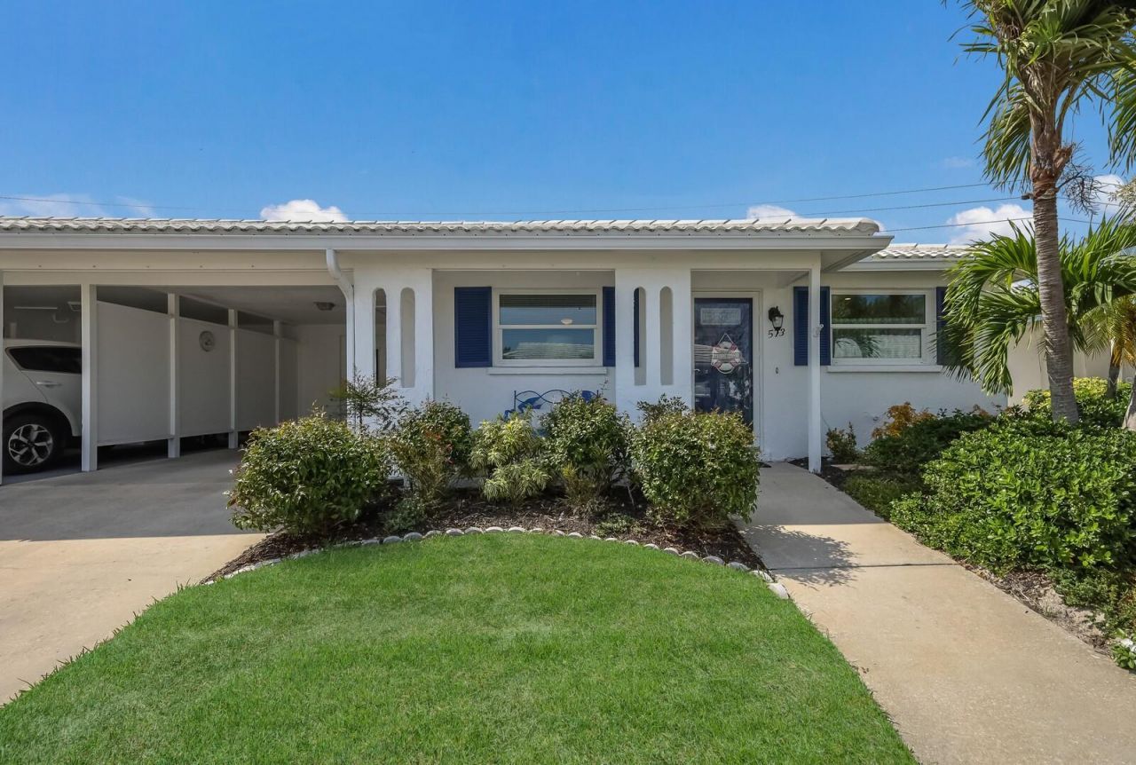 573 Spanish Drive N, Longboat Key, FL 34228 Photo