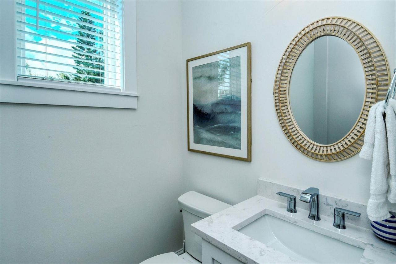 2406 Avenue C, Bradenton Beach, FL 34217 Photo