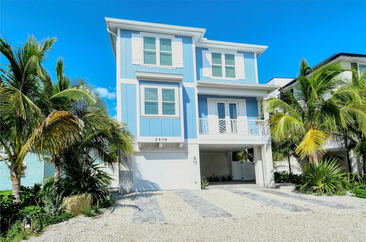 2406 Avenue C, Bradenton Beach, FL 34217 Photo