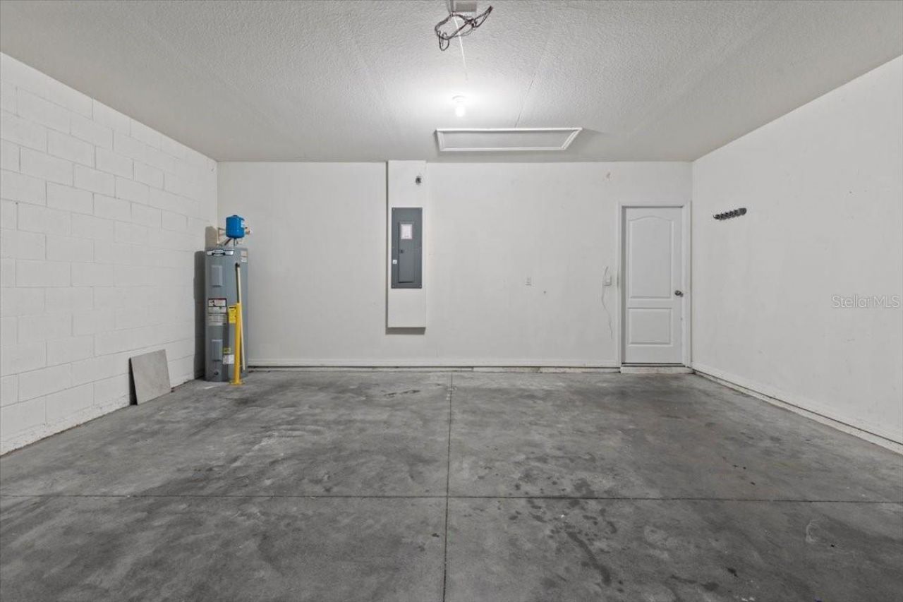 205 Old Mill Pond Road, Edgewater, FL 32141 Photo