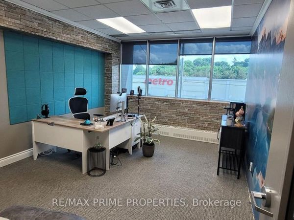 485 Industrial Avenue, Unit 17, Ottawa, ON K1G0Z1