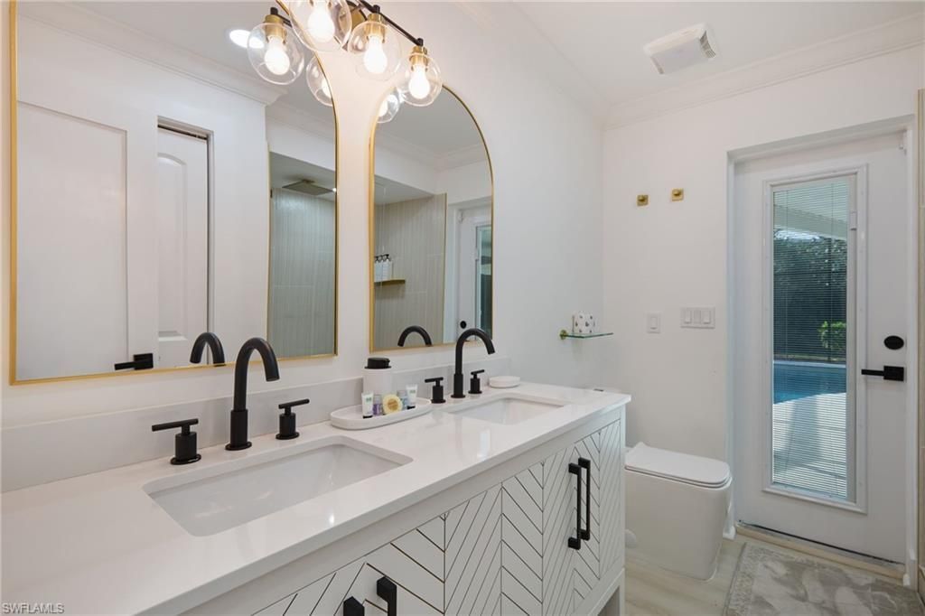 1224 Kittiwake Cir, Sanibel, FL 33957 Photo