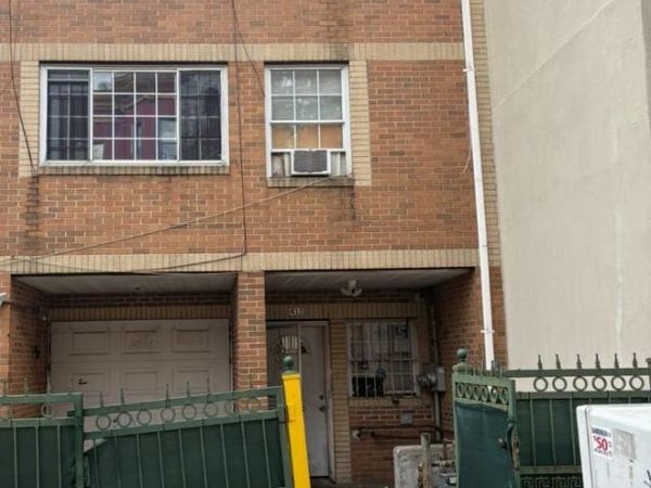 410 E 141st Street, Bronx, NY 10454