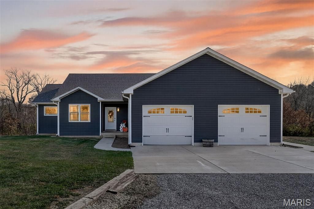 24561 Pike 9262, Clarksville, MO 63336 Main Photo