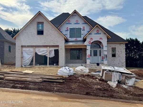 8848 Dancing Bear Lane, Knoxville, TN 37923