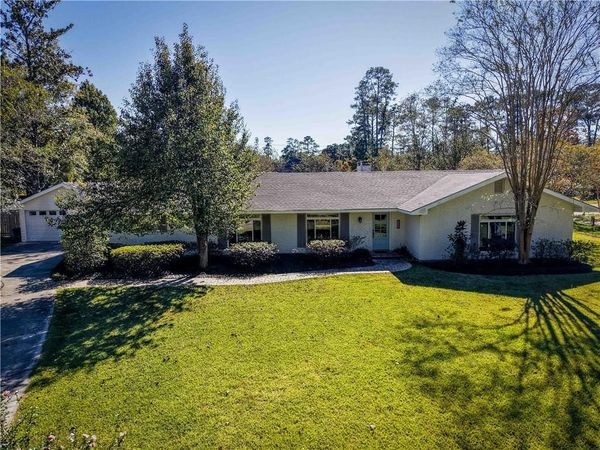 121 NORTH Drive, Covington, LA 70433