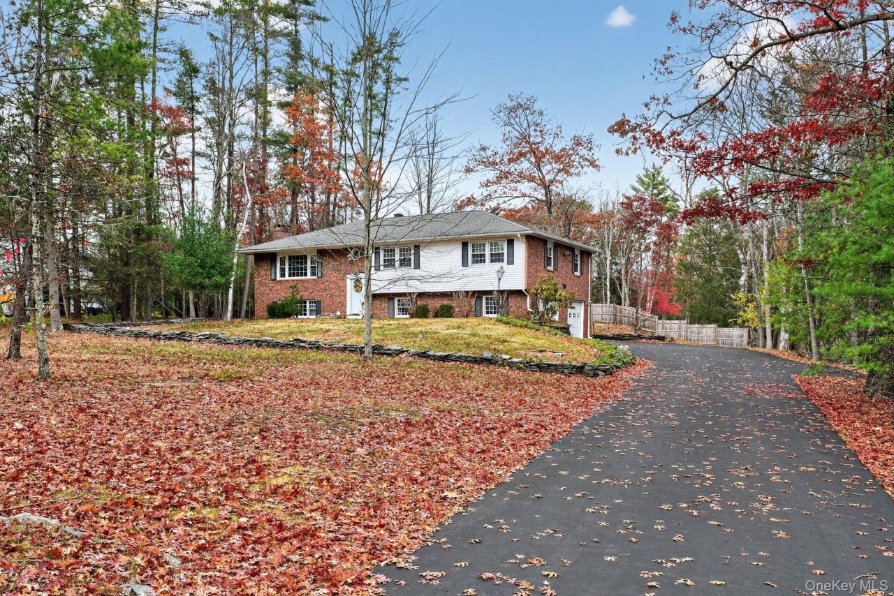 34 Forestwood Drive, Woodstock, NY 12498 Main Photo