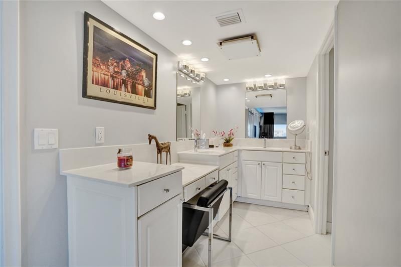 1150 Hillsboro Mile, Unit 1016, Hillsboro Beach, FL 33062 Photo