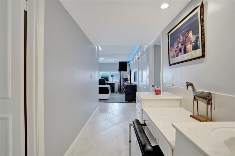 1150 Hillsboro Mile, Unit 1016, Hillsboro Beach, FL 33062 Photo