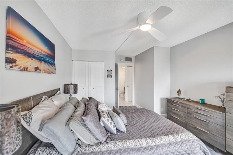 1150 Hillsboro Mile, Unit 1016, Hillsboro Beach, FL 33062 Photo