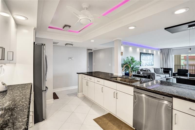 1150 Hillsboro Mile, Unit 1016, Hillsboro Beach, FL 33062 Photo