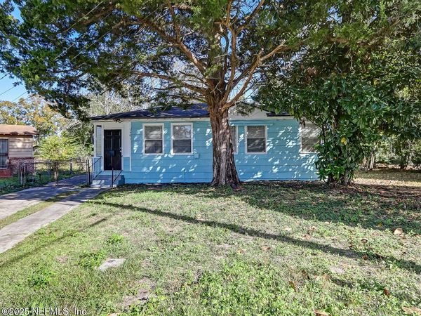 1901 PULLMAN Court, Jacksonville, FL 32209