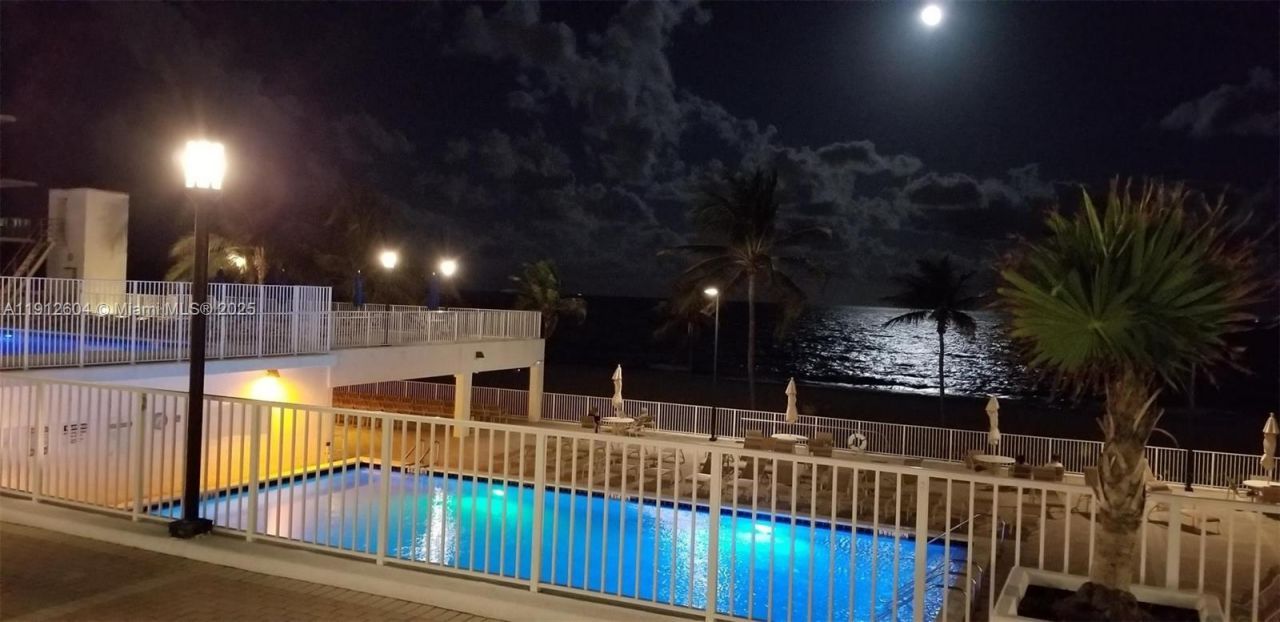 2101 S Ocean Dr, Unit 1702, Hollywood, FL 33019 Photo