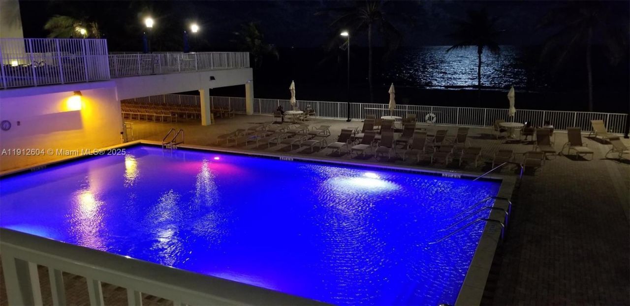 2101 S Ocean Dr, Unit 1702, Hollywood, FL 33019 Photo