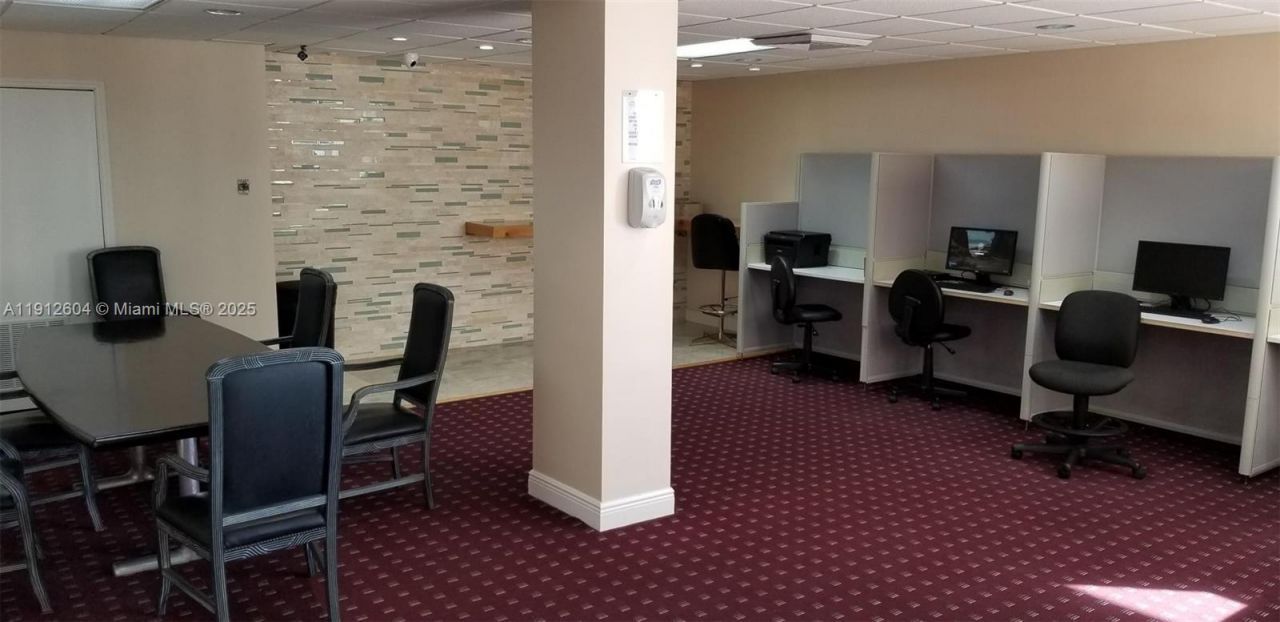 2101 S Ocean Dr, Unit 1702, Hollywood, FL 33019 Photo