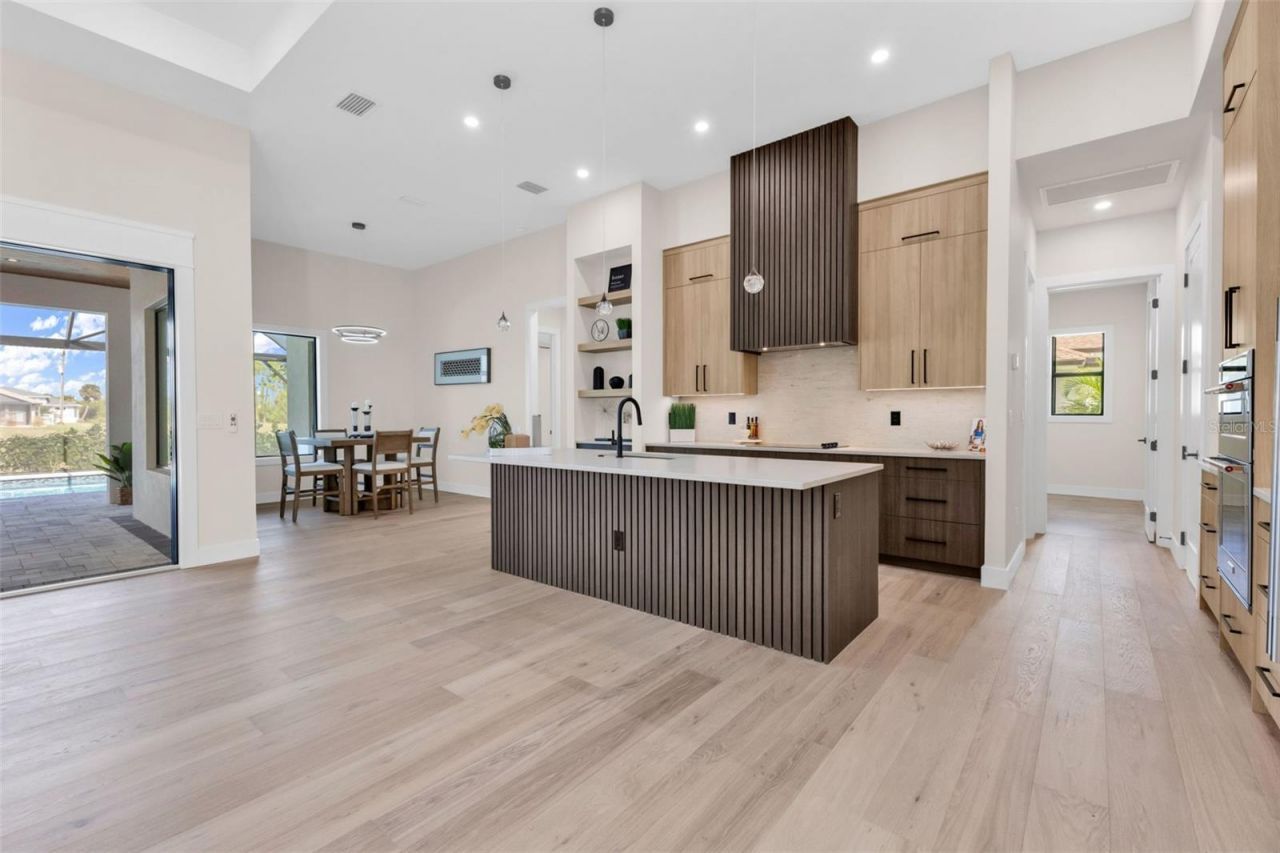 1168 Boundary Boulevard, Rotonda West, FL 33947 Photo