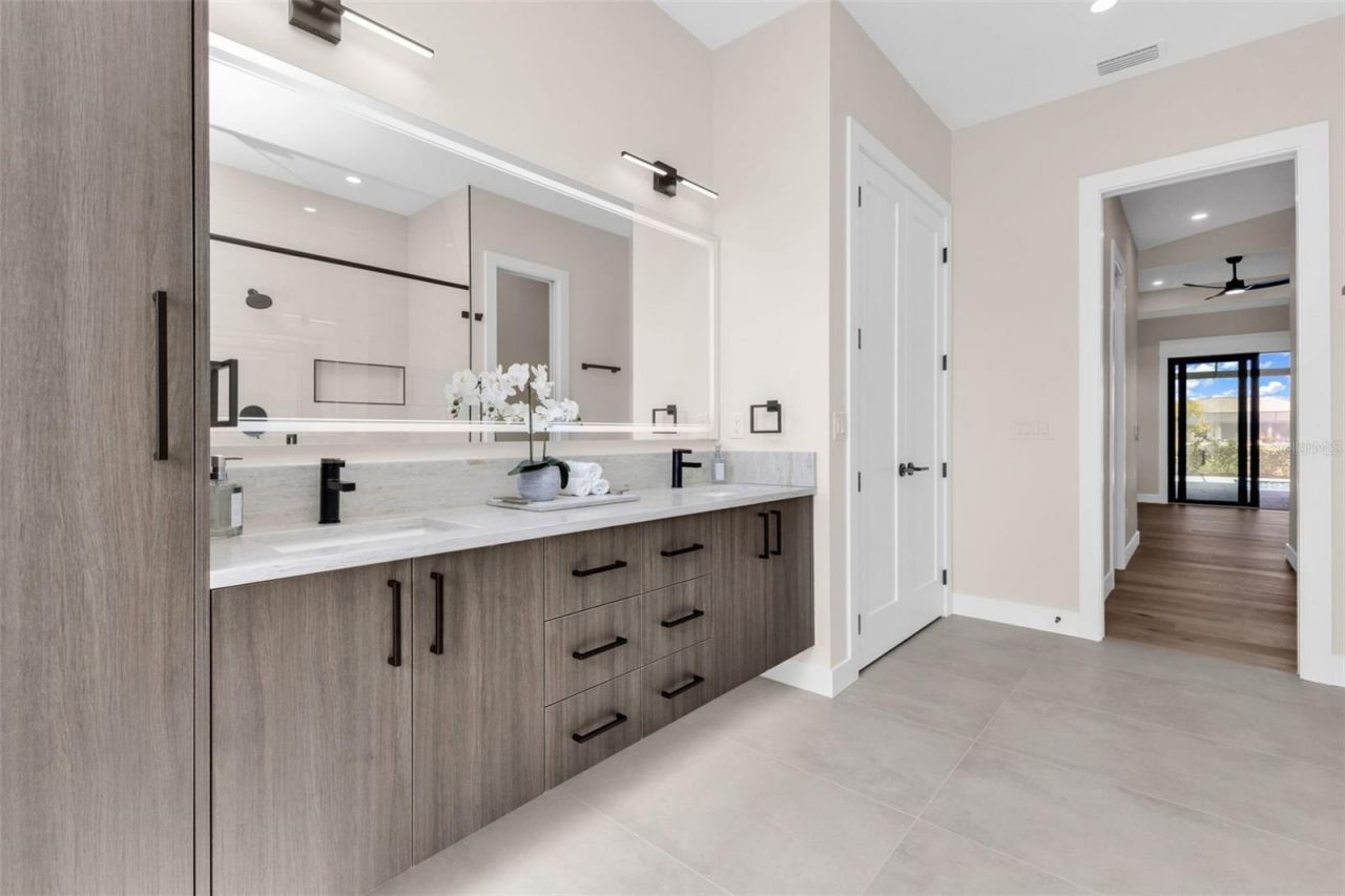 1168 Boundary Boulevard, Rotonda West, FL 33947 Photo