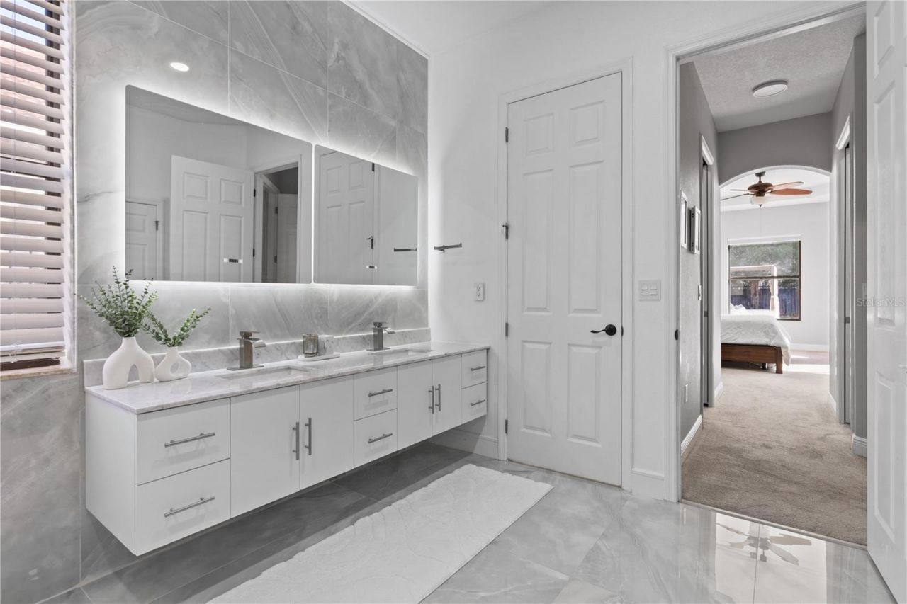 2550 Grand Lakeside Drive, Palm Harbor, FL 34684 Photo