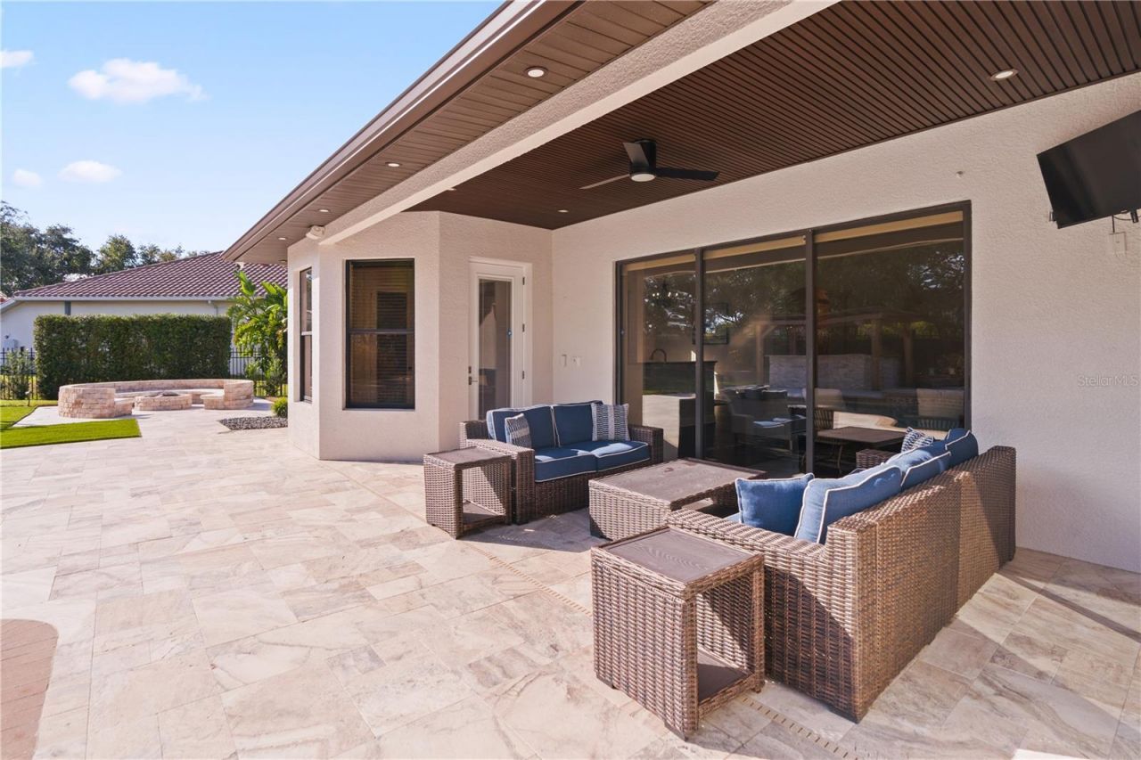 2550 Grand Lakeside Drive, Palm Harbor, FL 34684 Photo