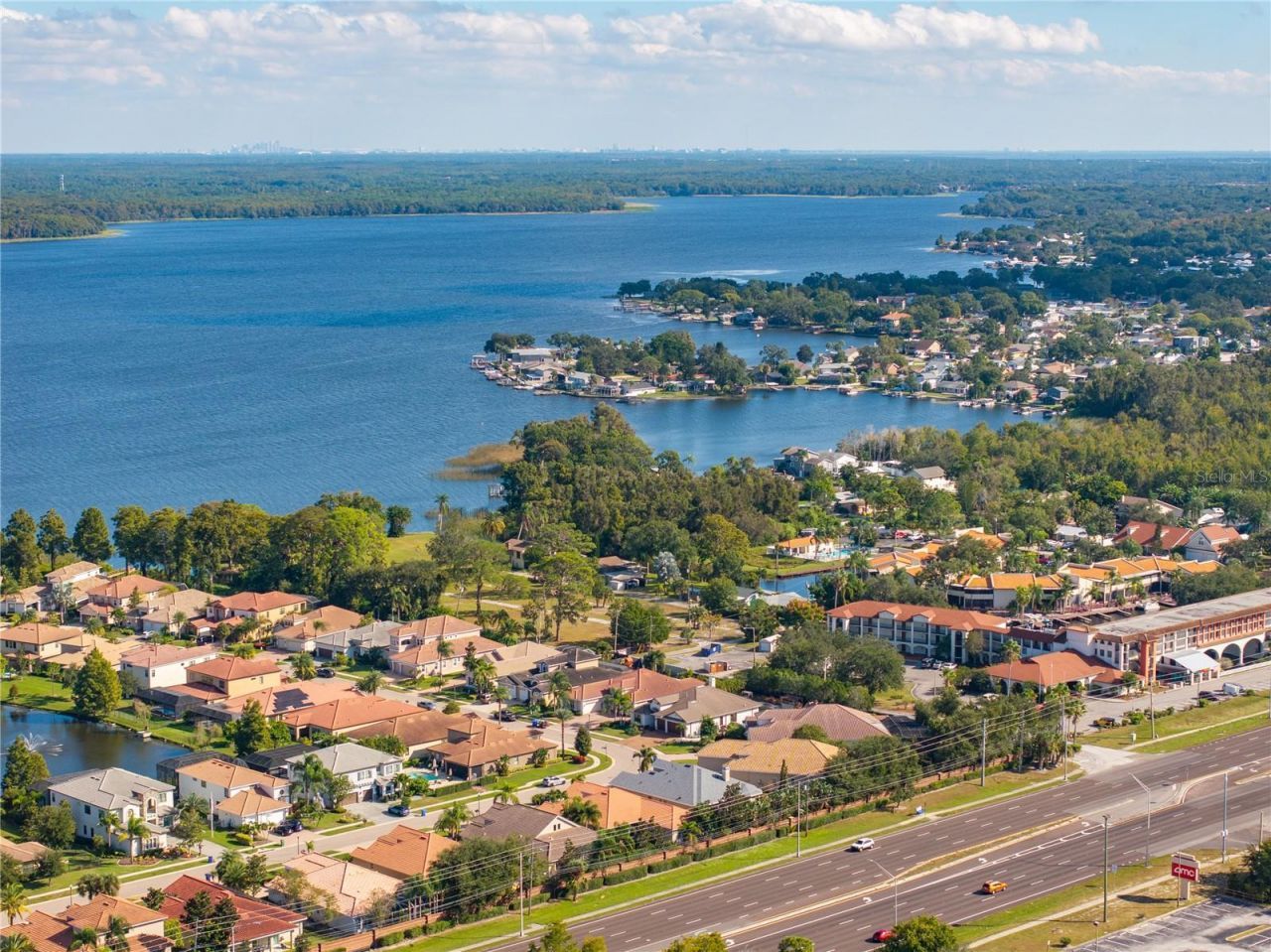 2550 Grand Lakeside Drive, Palm Harbor, FL 34684 Photo