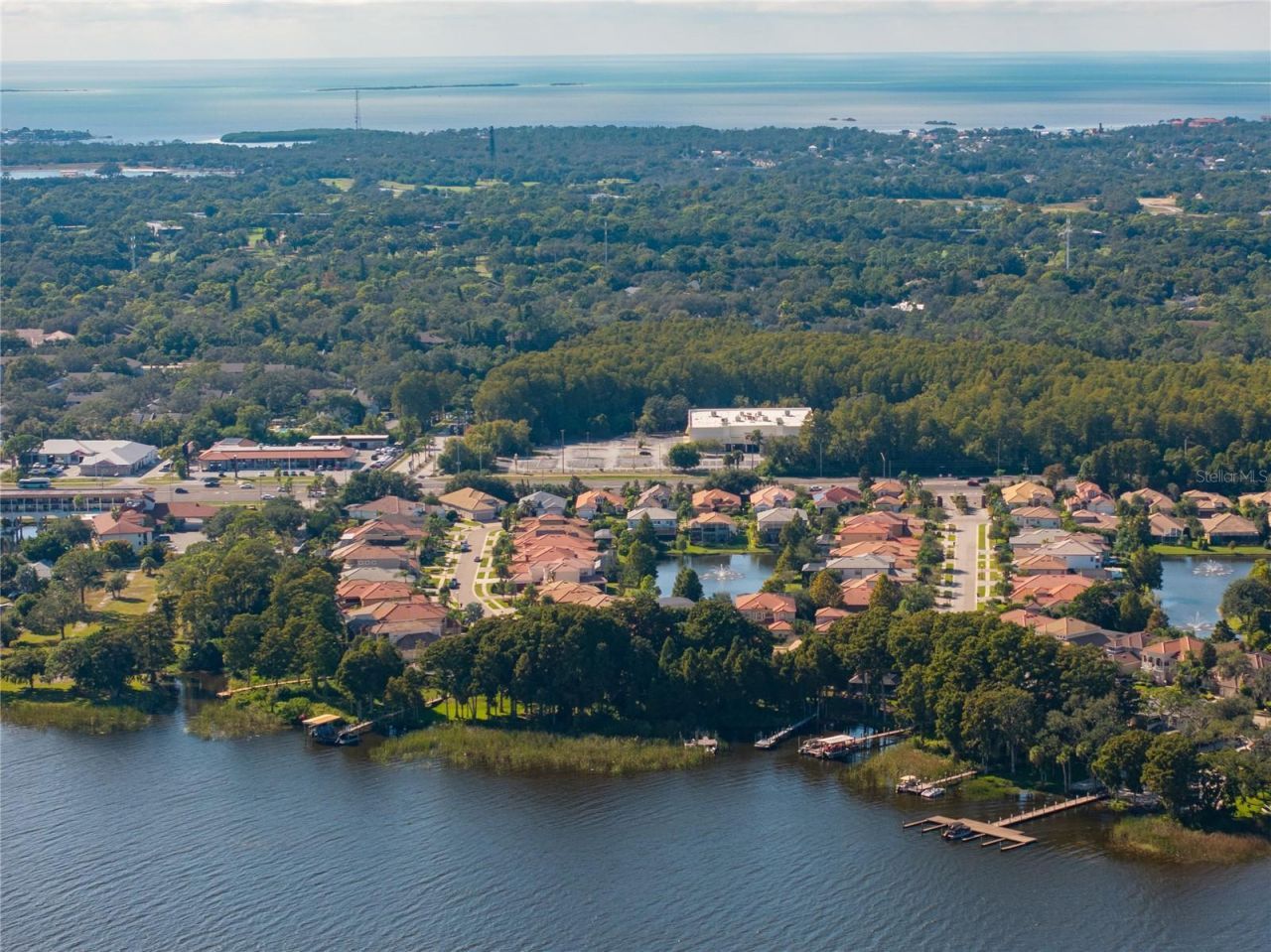 2550 Grand Lakeside Drive, Palm Harbor, FL 34684 Photo