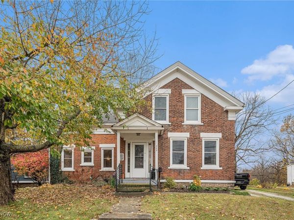 249 W Main Street, Madison, OH 44057