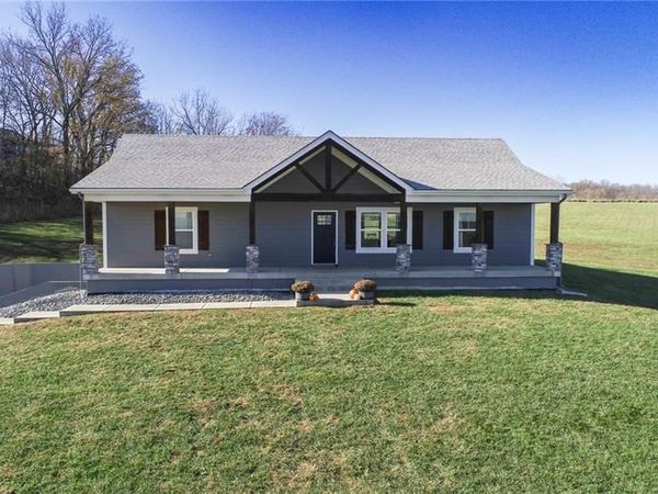 4012 Hackberry Lane, Bates City, MO 64011
