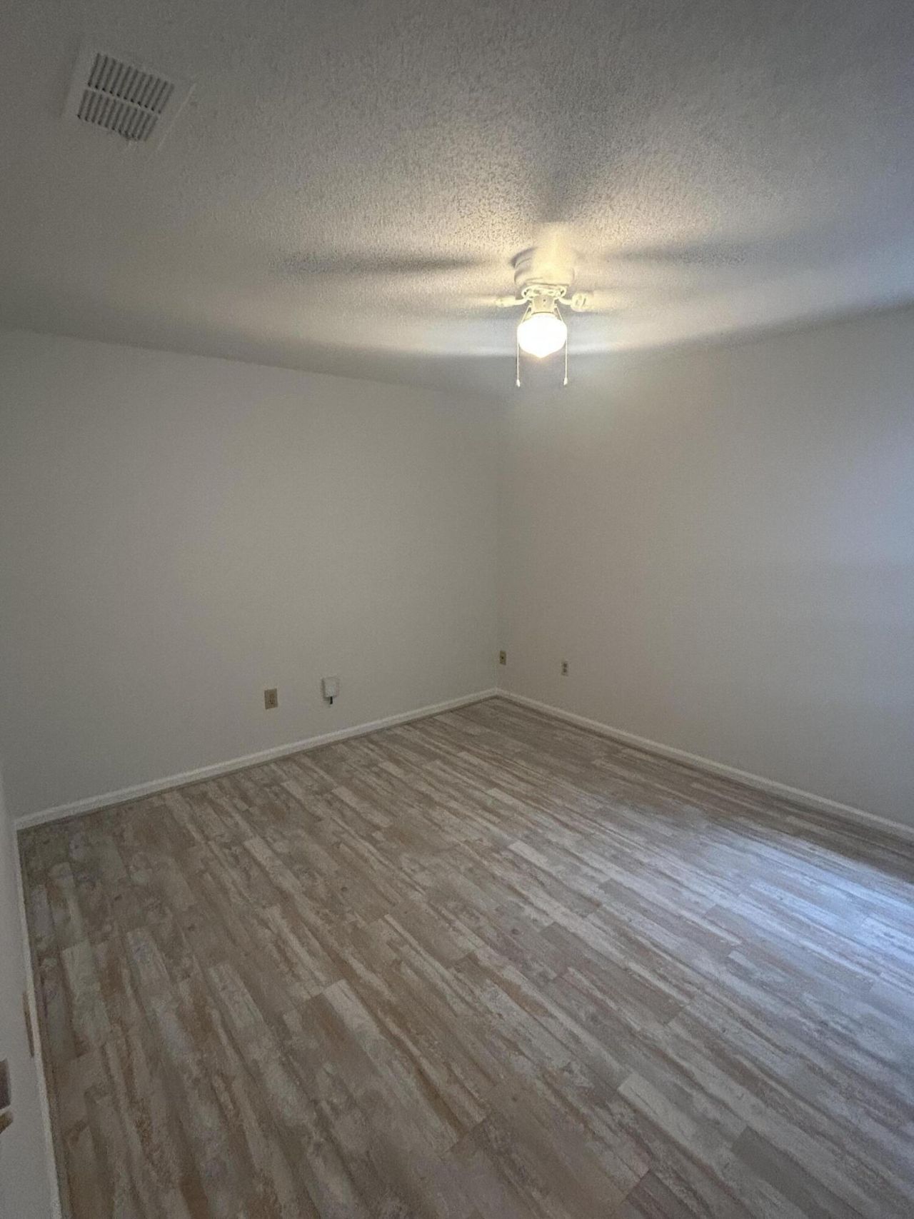 7744 Rosin Drive Photo 14