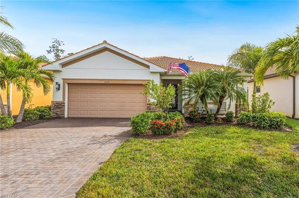 10319 Fontanella Dr, Fort Myers, FL 33913 Photo