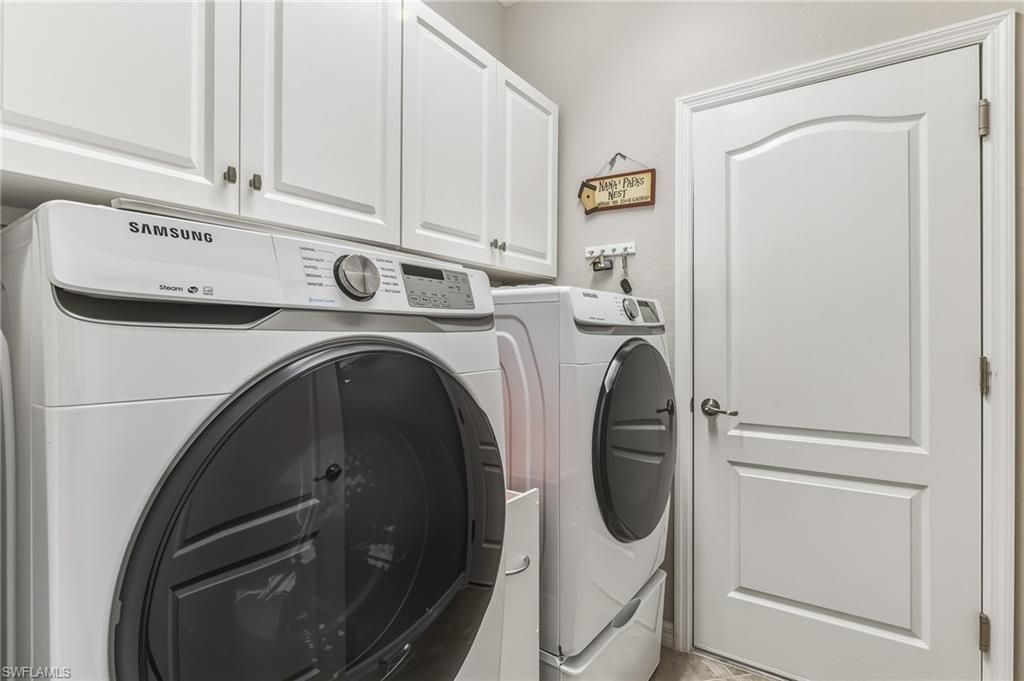 10319 Fontanella Dr, Fort Myers, FL 33913 Photo