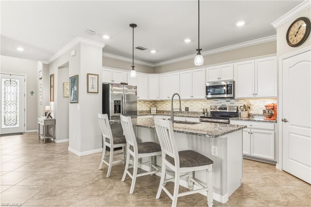 10319 Fontanella Dr, Fort Myers, FL 33913 Photo